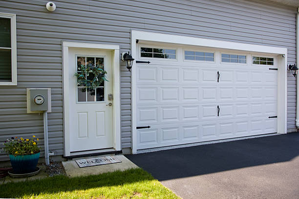 24/7 Emergency Garage Door Panel Replacement experts in Allegany County County, MD